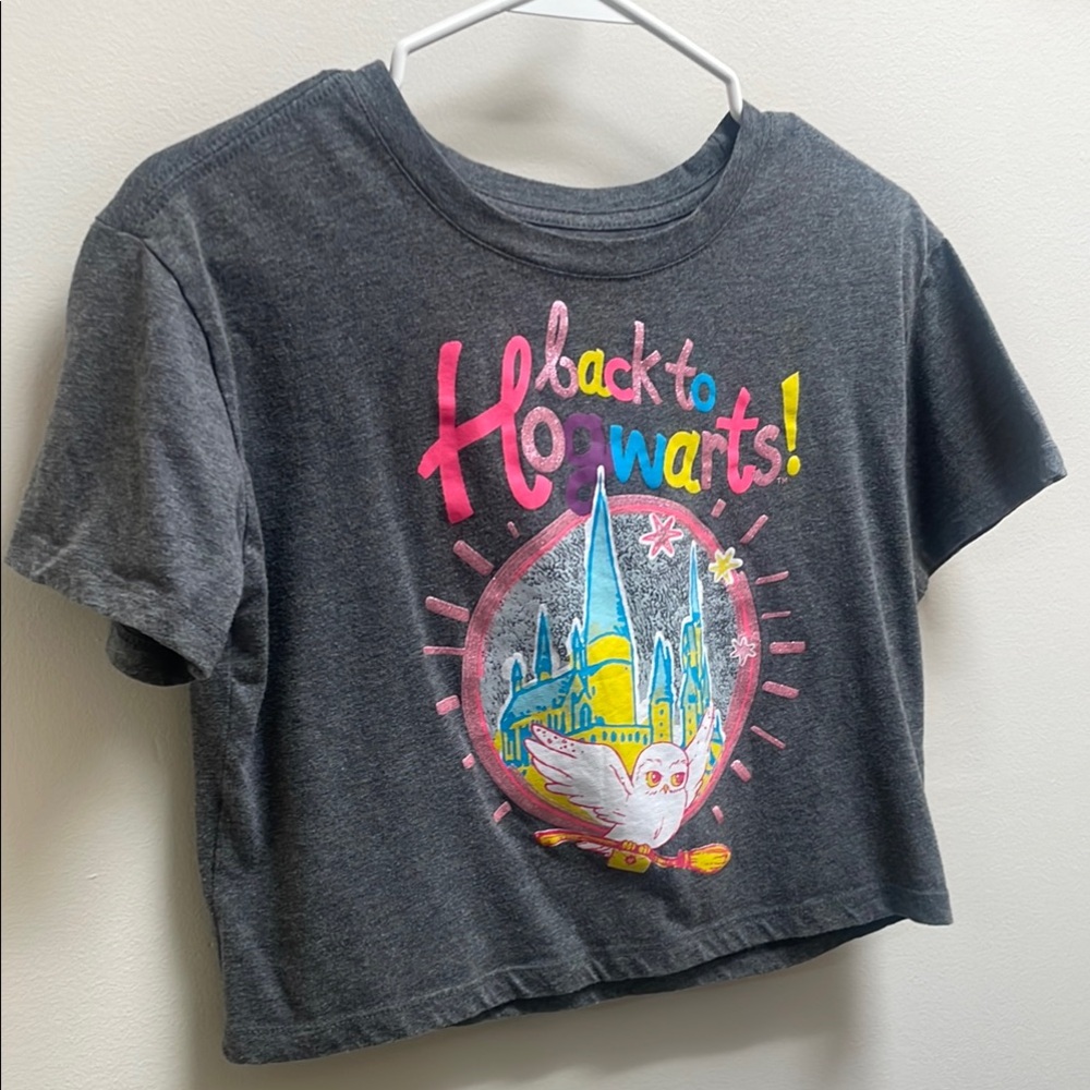 Girls Charcoal Harry Potter Graphic Tee with Colorful Back to Hogwarts Print